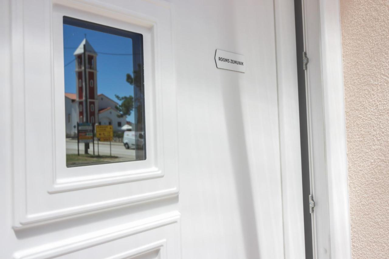 Rooms Zemunik Donji Zemunik Екстериор снимка
