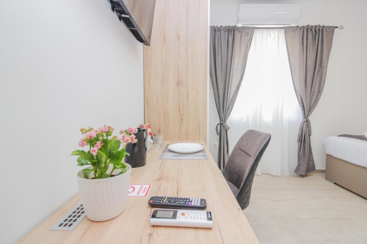 Rooms Zemunik Donji Zemunik Екстериор снимка